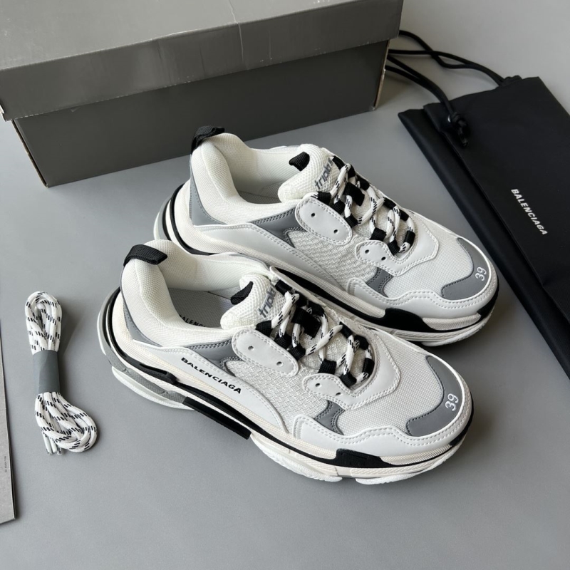 Balenciaga Sneakers